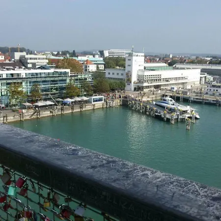 Dora Apartament *